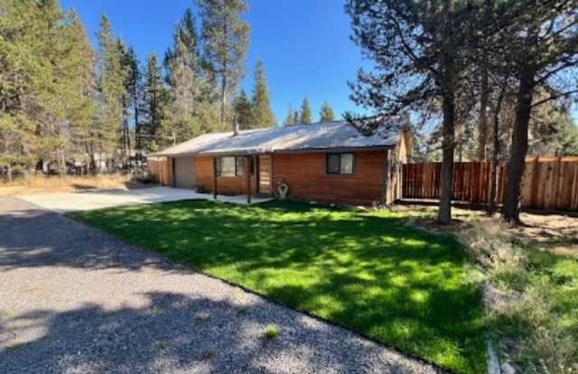51414 Ash Rd - 51414 Ash Road, Deschutes County, OR 97739