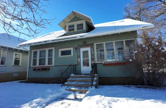 216 9th Avenue North photos photos