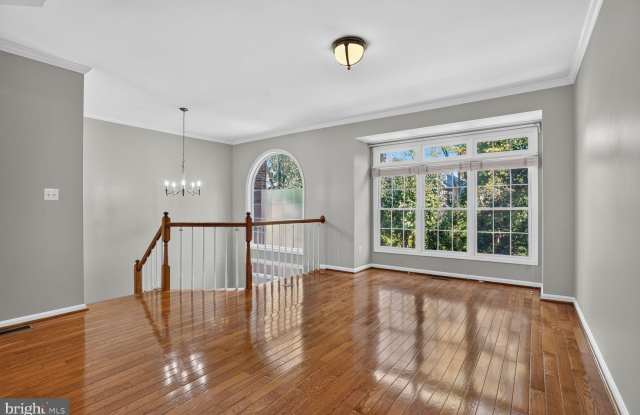 6638 FROST LAKE Lane Gallery 4