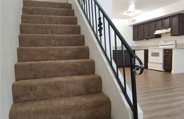 5156 GOLDEN Lane photos photos