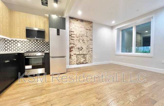 2053 78th St photos photos