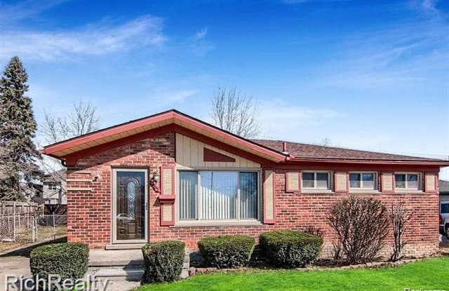 662 JANICE Court - 662 Janice Court, Garden City, MI 48135