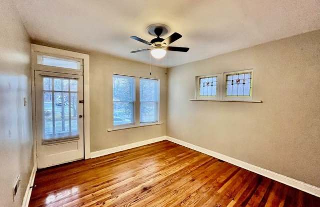 1535 McCausland Avenue Gallery 3