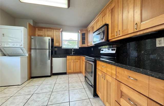 11232 SW 12th St photos photos