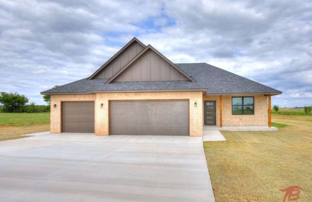 Brand-New Home for Sale in Chisholm Trail Estates Gallery 3