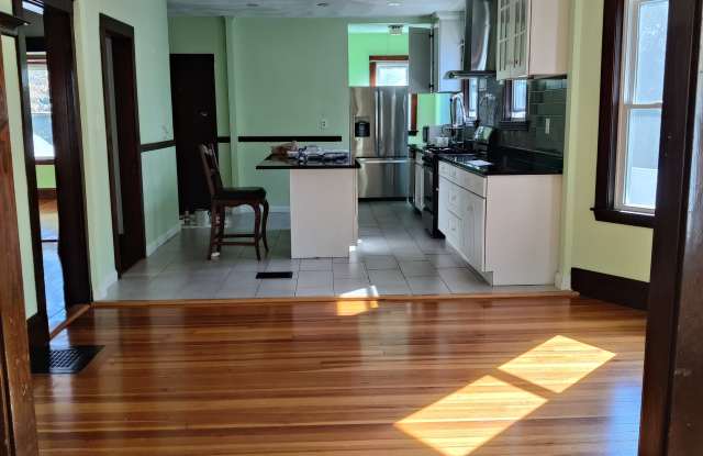 23 Lincoln St - 23 Lincoln Street, Milton, MA 02186