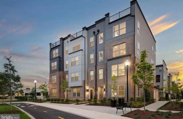 2152 GLACIER Road unit: 66 photos photos