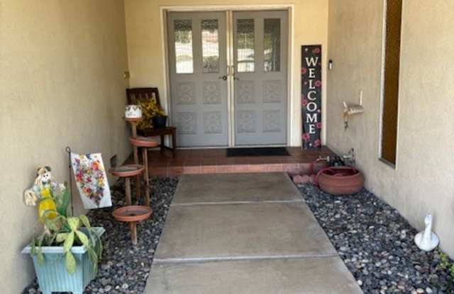 2 Bedroom Condo with Attached 2-Car Garage, Fireplace, Covered Patio & 55+ Community Amenities Gallery 3