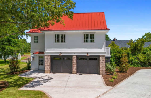 Newly Built Private Studio Home in West Ashley Gallery 4