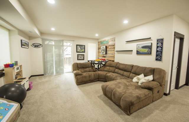 17409 3rd Avenue Southeast Gallery 4