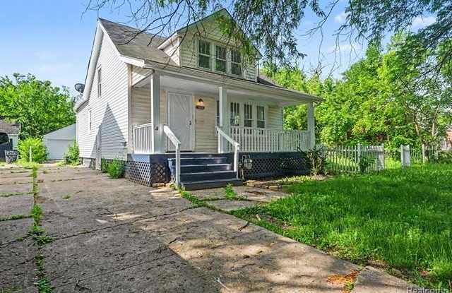 15224 Rossini Drive Gallery 2