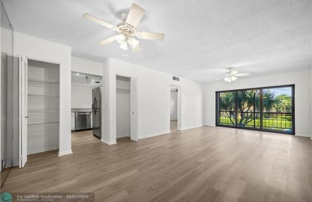 660 Dover St photos photos