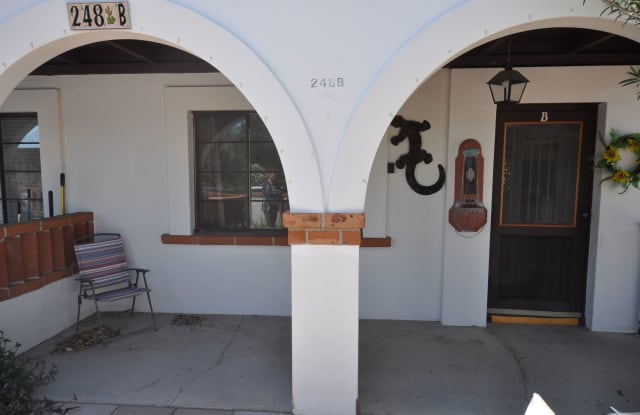 248 S Paseo Aguila Unit B - 248 South Paseo Aguila, Green Valley, AZ 85614