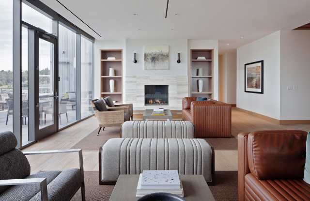 Helm Gallery 4