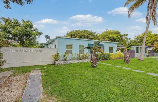 5910 SW 62nd Ter Gallery 2