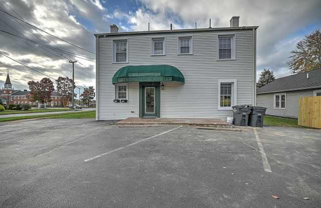 3 Bedrooms / 1.5 baths apt. all on ONE LEVEL - Kingsport TN photos photos