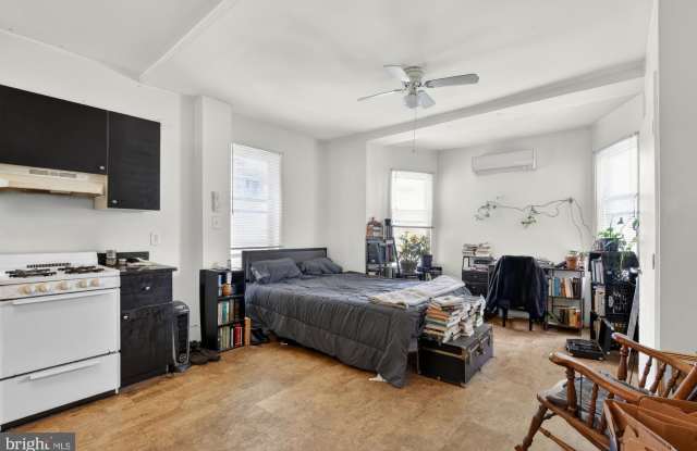 129 W SUSQUEHANNA Avenue photos photos