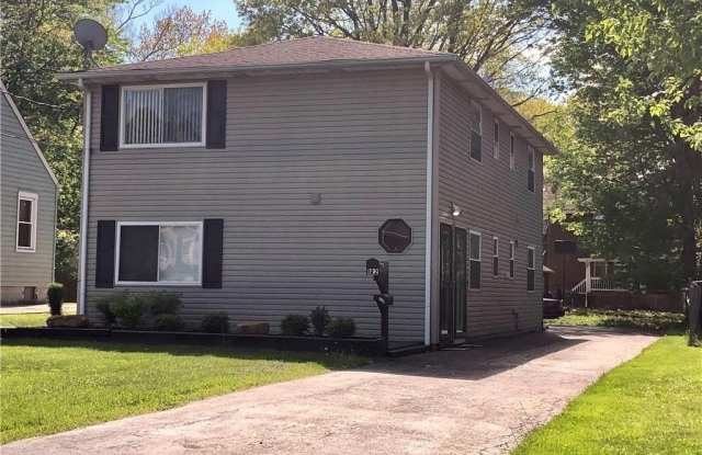 122 Rosemont Avenue photos photos