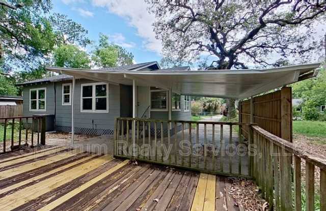 257 E 47th St. photos photos