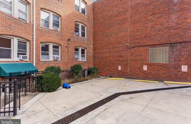 2854 CONNECTICUT Avenue NW Gallery 3