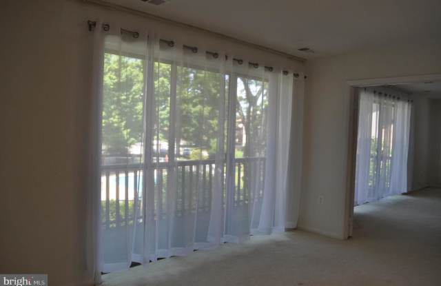 10065 WINDSTREAM DR #4 Gallery 3