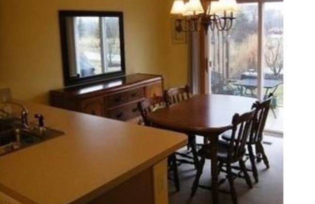 1567 S Candlestick Way Gallery 2