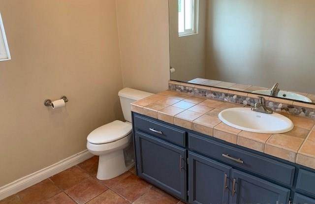 3550 Wawona Dr Gallery 2