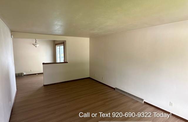 1207 Meadow Lane Gallery 2