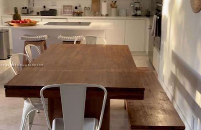 101 Crandon Boulevard 381, Key Biscayne, FL 33149 photos photos