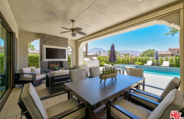 55140 SPRING CREEK CT photos photos