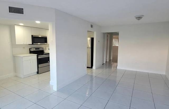 14211 Southwest 62nd Street photos photos