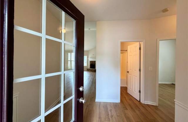 66 Mercer Lane Gallery 3