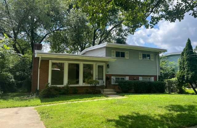 Spacious Split Level - 507 Castleford Street, Rockville, MD 20851