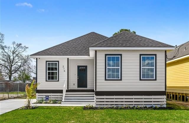216 TRUDEAU Drive - 216 Trudeau Drive, Metairie, LA 70003