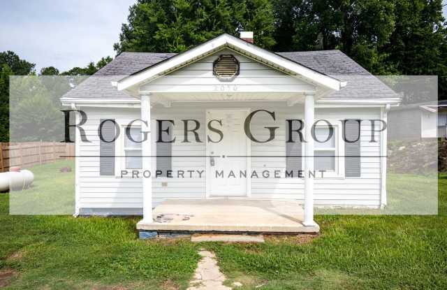 Homes for rent in Henderson NC - 2050 Hwy 39 - Schedule Showing Online at www.rentnc.net Gallery 1