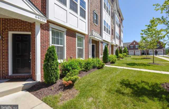 44056 PEIROSA TERRACE Gallery 4