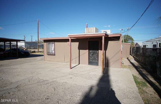 7161 Dale Road unit: 3 photos photos