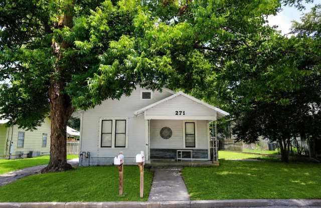 271 S Willow Avenue Gallery 2
