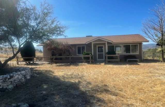 2 bedroom home on over 2 acres - Contact Property Pros Property Management photos photos