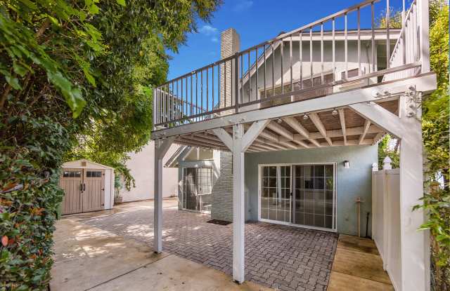30730 Davey Jones Drive Gallery 4
