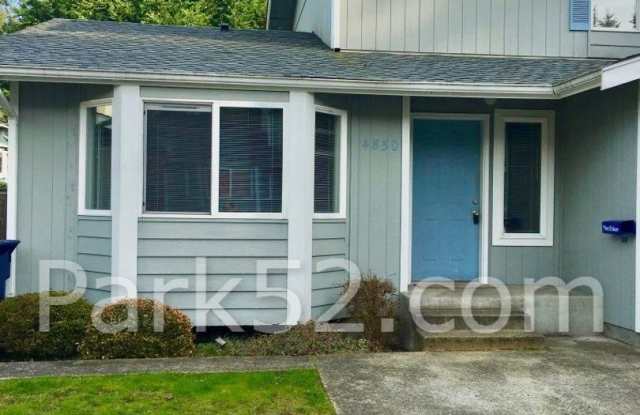 3 Bedroom 2 Bathroom Tacoma Townhouse - 4852 South 48th Street, Tacoma, WA 98409