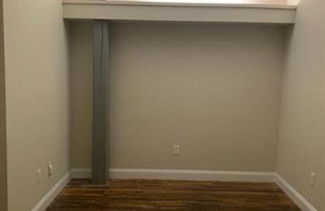 Fantastic loft Condo in Downtown Monroe, NC Gallery 1