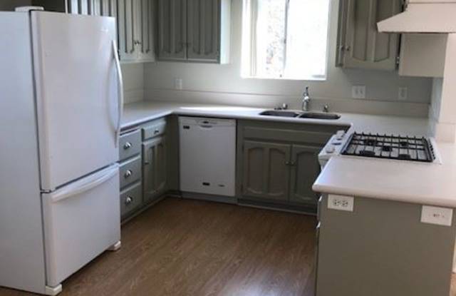 3553 Bancroft Street Gallery 3
