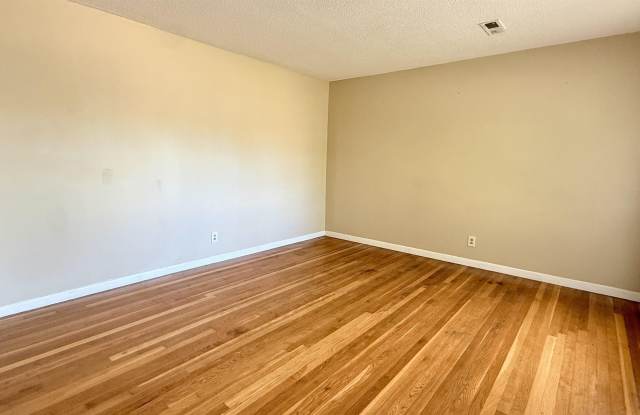 641 Dawson Terrace Gallery 2