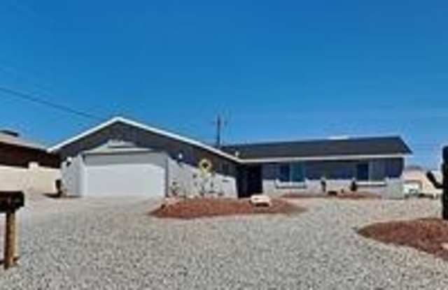 480 Mohican Dr - 480 Mohican Drive, Lake Havasu City, AZ 86406
