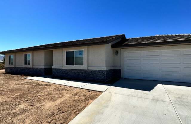NEW CONSTRUCTION 3 BEDROOM RENTAL HOME! photos photos