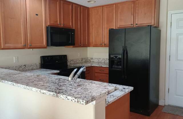 3/2.5 Townhouse upgraded! UCF students welcome photos photos