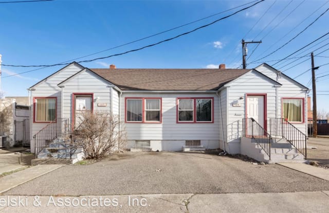 107/109 S. Benton St - 107 South Benton Street, Kennewick, WA 99336