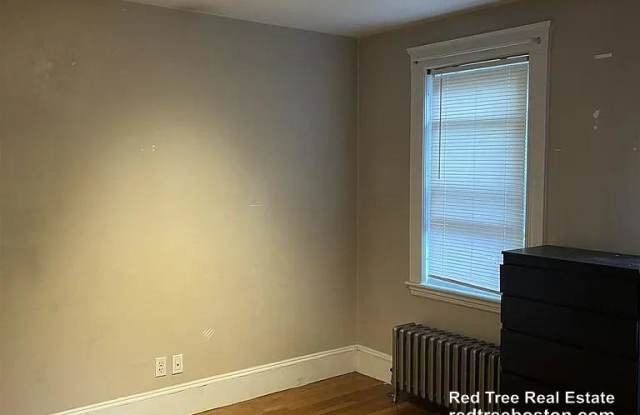 31 Greycliff Rd. Gallery 4