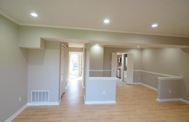 116 KETTLE COURT Gallery 4